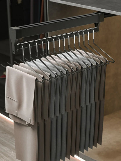 Tige de rangement pour vêtements